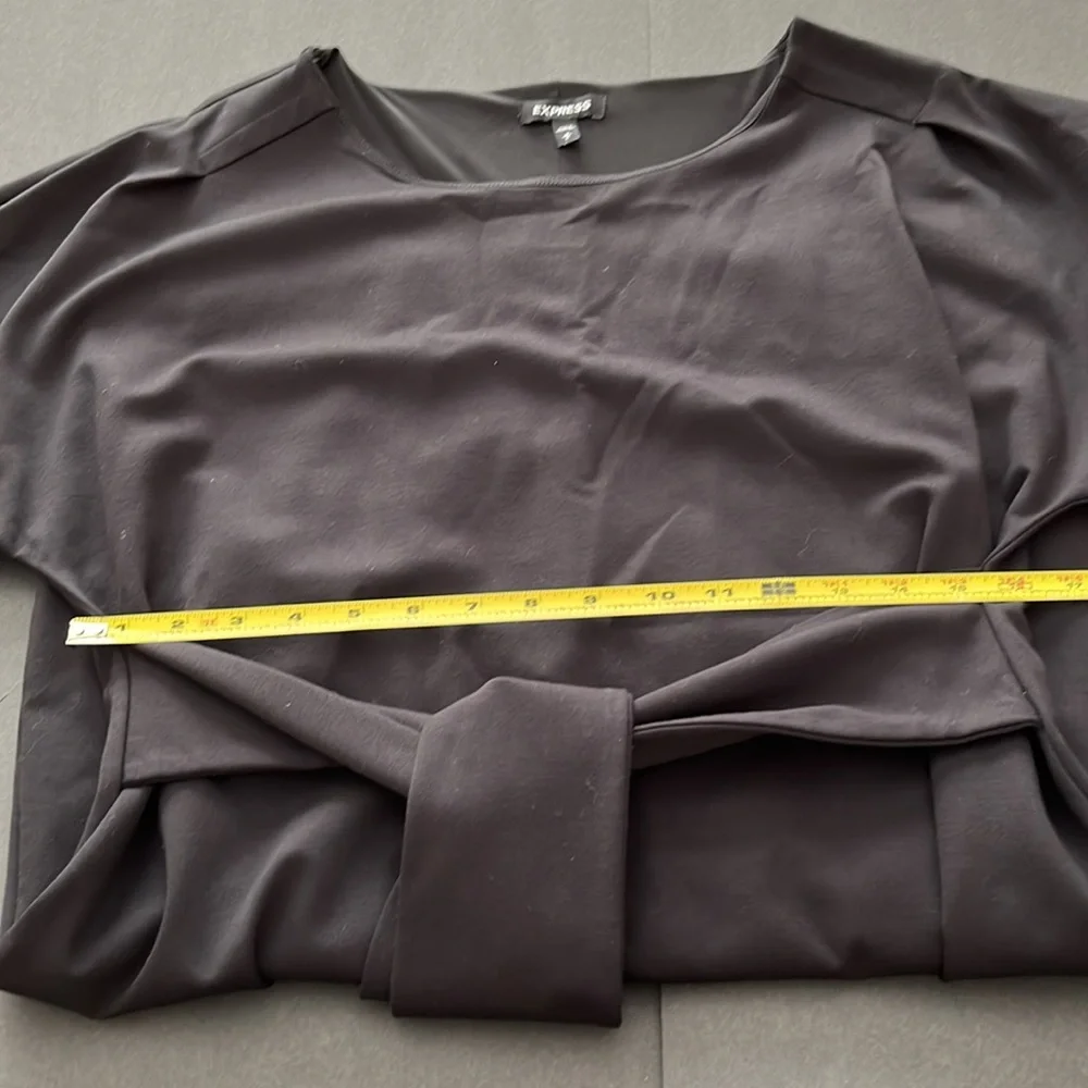 EXPRESS DRESS! - Picture 5 of 7